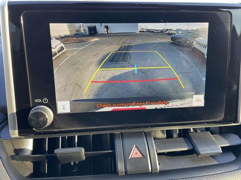 Used 2023 Toyota RAV4 SE w/ Convenience Package image 35