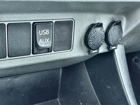 Used 2012 Toyota Tacoma PreRunner image 31