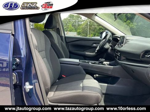 Used 2025 Nissan Rogue SV FWD image 14