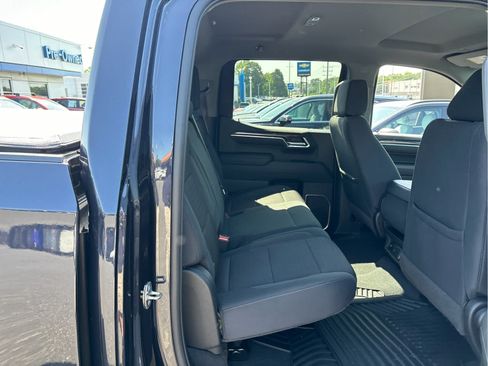 Certified 2022 Chevrolet Silverado 1500 LT AWD/4WD image 27