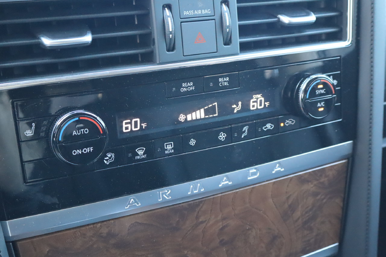 Used 2024 Nissan Armada SL RWD image 27