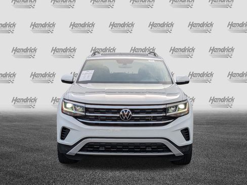 Used 2023 Volkswagen Atlas SE w/ Panoramic Sunroof Package FWD image 3