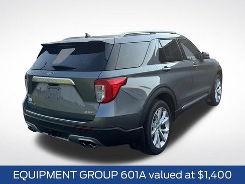 Used 2022 Ford Explorer Platinum w/ Equipment Group 601A AWD/4WD image 4