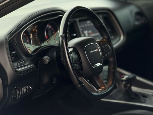 Used 2020 Dodge Challenger R/T Scat Pack image 9