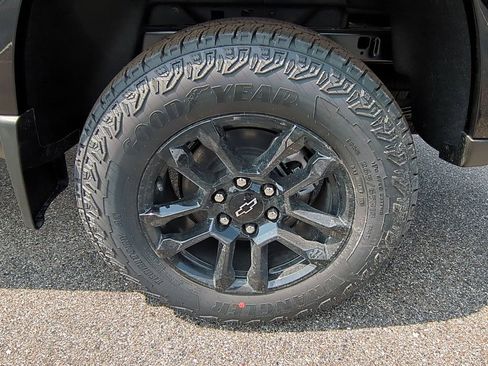 New 2025 Chevrolet Colorado Z71 w/ Midnight Edition image 33