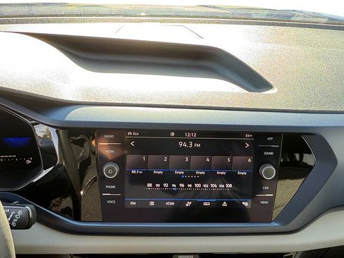 Used 2022 Volkswagen Taos SE w/ IQ.Drive SE Package image 15