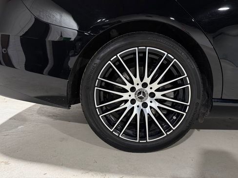 Used 2024 Mercedes-Benz C 300 Sedan image 31