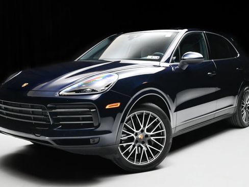 Used 2022 Porsche Cayenne S image 18