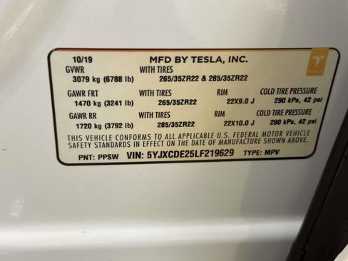 Used 2020 Tesla Model X Long Range image 14