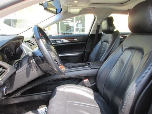 Used 2015 Lincoln MKZ w/ Equipment Group 101A Select image 24