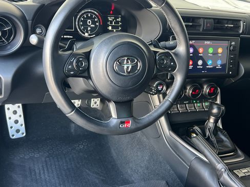 Used 2024 Toyota GR86 Premium RWD image 14