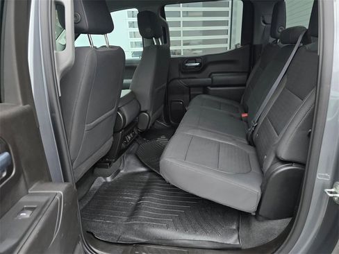 Used 2021 Chevrolet Silverado 1500 LT image 18