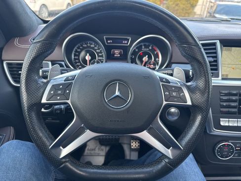 Used 2015 Mercedes-Benz GL 63 AMG 4MATIC image 20