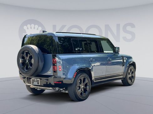 Used 2022 Land Rover Defender 110 X-Dynamic HSE AWD/4WD image 11