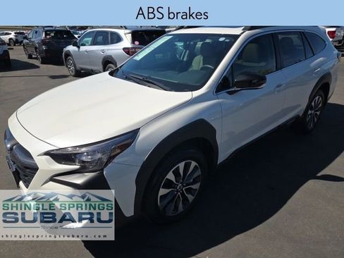 Certified 2025 Subaru Outback Limited AWD/4WD image 9