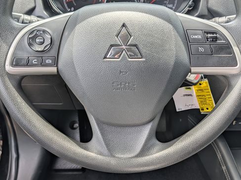 Used 2025 Mitsubishi Outlander Sport ES AWD/4WD image 25