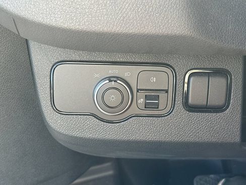 Used 2024 Mercedes-Benz Sprinter 3500 image 8