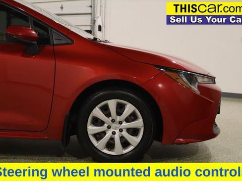 Used 2021 Toyota Corolla LE FWD image 11