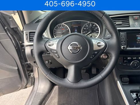 Used 2019 Nissan Sentra SV FWD image 24