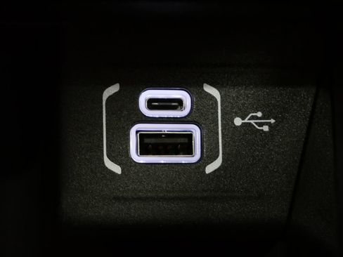 New 2026 Jeep Compass Latitude image 23