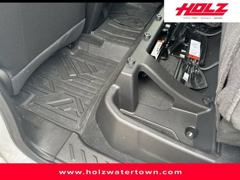 Certified 2024 Chevrolet Colorado Trail Boss w/ Advanced Trailering Package AWD/4WD image 20