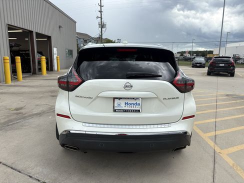 Used 2019 Nissan Murano Platinum w/ Cargo Package FWD image 7