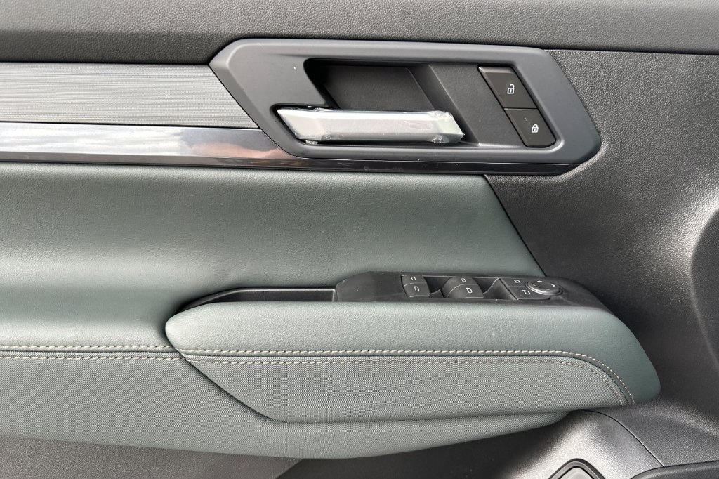 New 2026 GMC Terrain AT4 AWD/4WD image 15