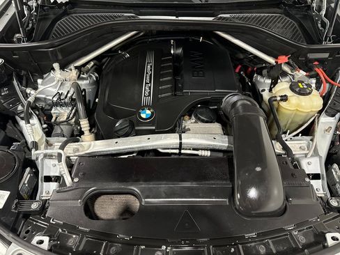 Used 2018 BMW X6 sDrive35i w/ Driving Assistance Package RWD image 9