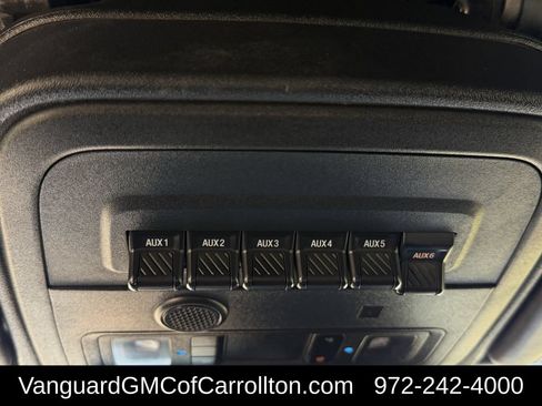 Used 2021 Ford Bronco First Edition AWD/4WD image 26
