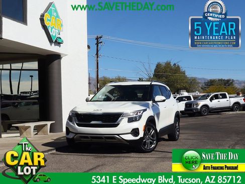 Used 2023 Kia Seltos S w/ Navigation Package image 1