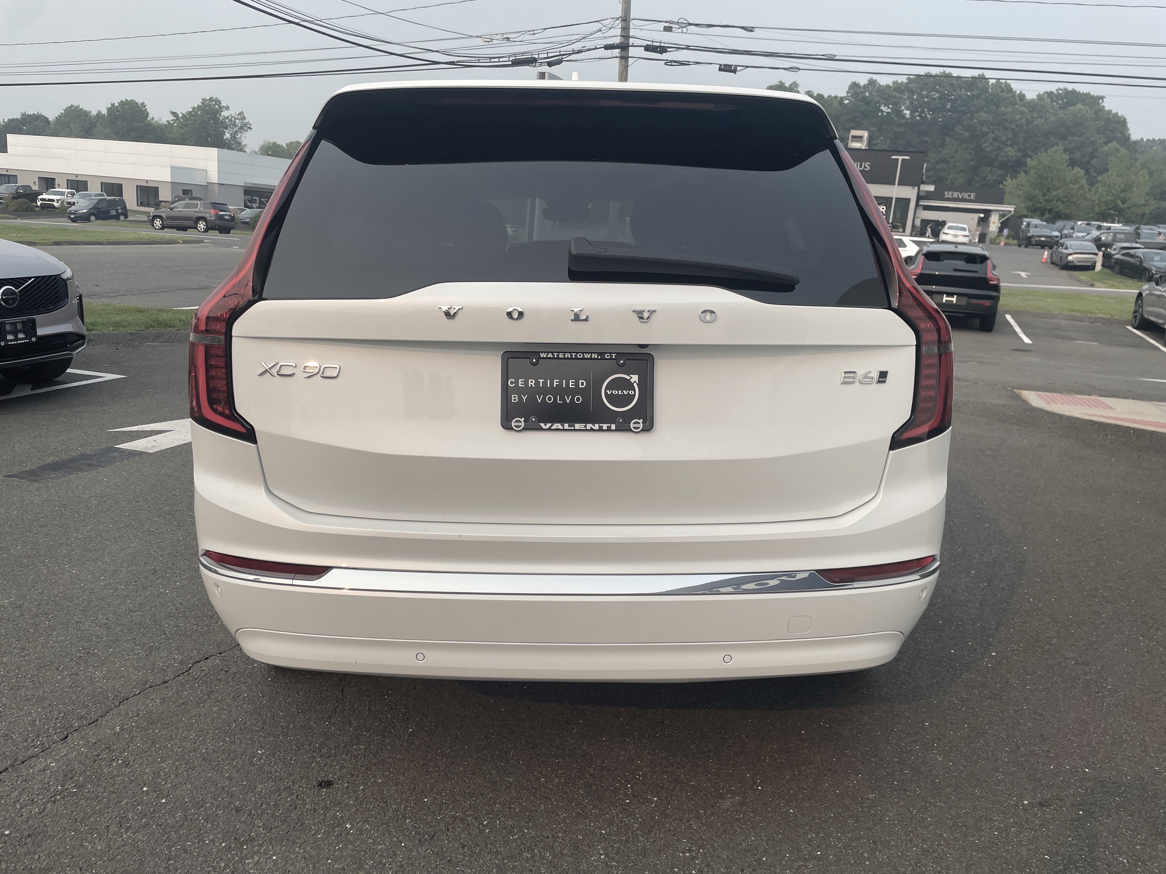 Certified 2025 Volvo XC90 B6 Ultra AWD/4WD image 5