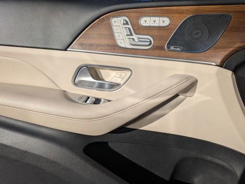 Used 2021 Mercedes-Benz GLS 450 GLS 450 image 29