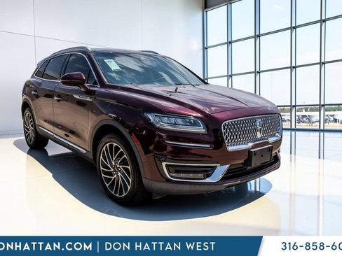 Used 2020 Lincoln Nautilus Reserve AWD/4WD image 32