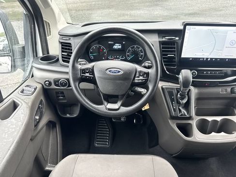Used 2023 Ford Transit 350 XLT RWD image 25