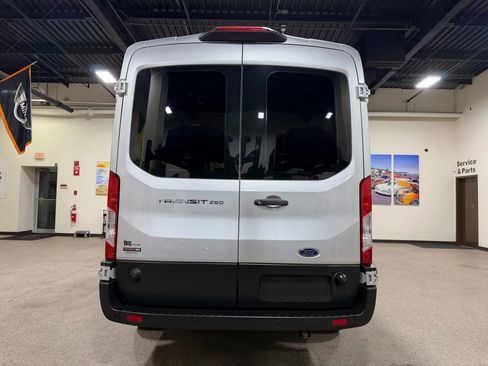 Used 2019 Ford Transit 250 148 Medium Roof image 7
