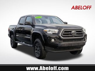 Used 2023 Toyota Tacoma video 1
