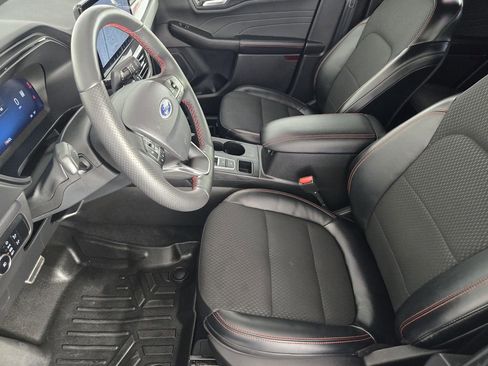 Used 2023 Ford Escape ST-Line Elite image 15