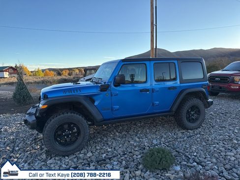 Used 2025 Jeep Wrangler Unlimited Sport S 4xe image 2