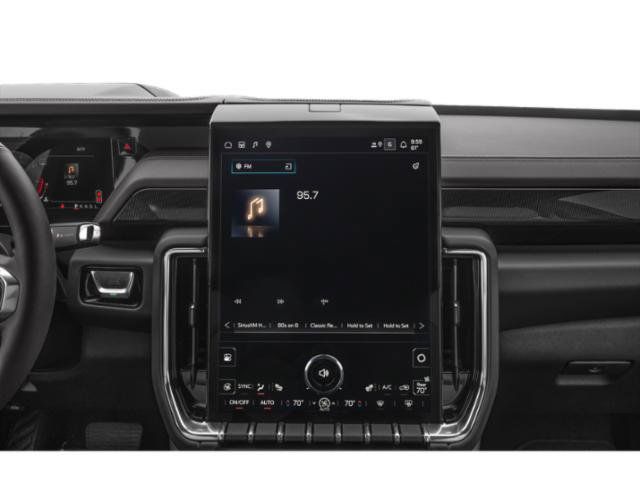 Used 2026 GMC Yukon Denali Ultimate w/ LPO, Floor Liner Package AWD/4WD image 9