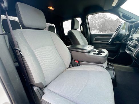 Used 2024 RAM 3500 Big Horn AWD/4WD image 29