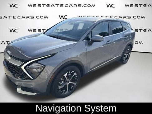 Used 2023 Kia Sportage EX FWD image 2