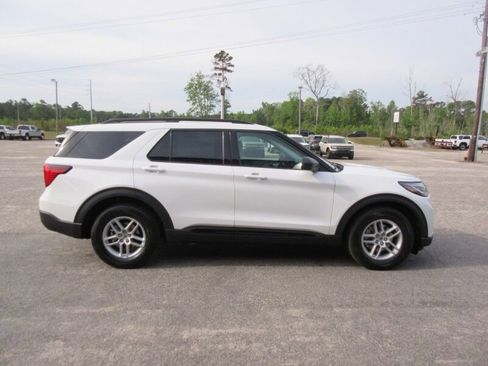 New 2026 Ford Explorer Active image 6