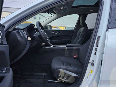 New 2026 Volvo XC60 B5 Plus w/ Climate Package image 19