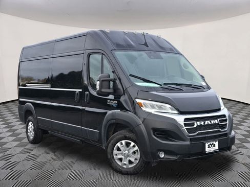 New 2025 RAM ProMaster 3500 w/ Quick Order Package 24G SLT FWD image 1
