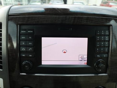 Used 2014 Mercedes-Benz Sprinter 3500 image 9