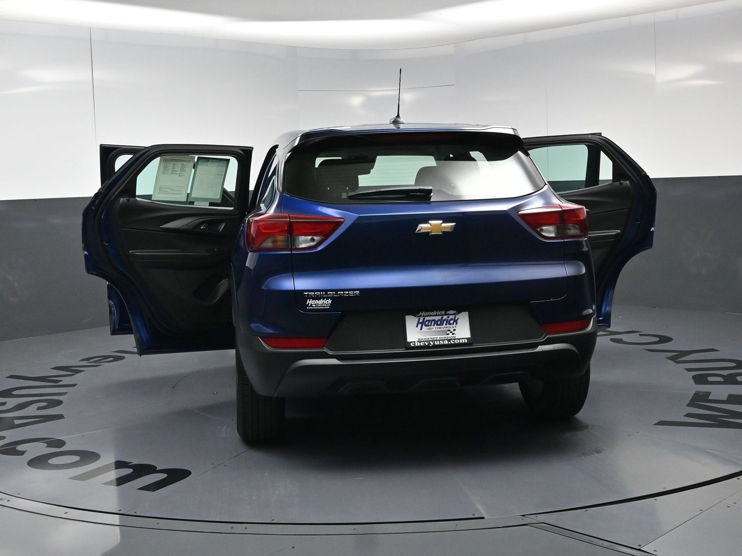 Used 2023 Chevrolet TrailBlazer LS FWD image 27