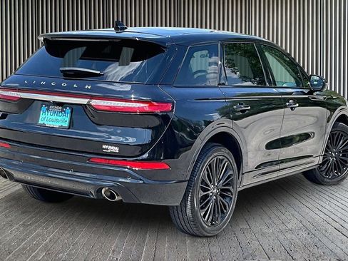 Used 2023 Lincoln Corsair AWD w/ Equipment Group 101A image 13