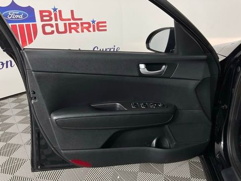 Used 2016 Kia Optima LX image 12