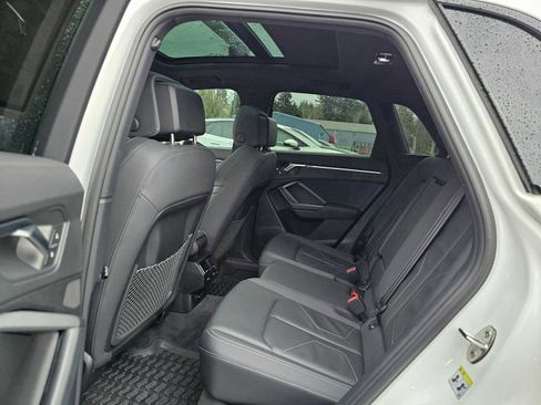 Used 2023 Audi Q3 2.0T Premium Plus image 23