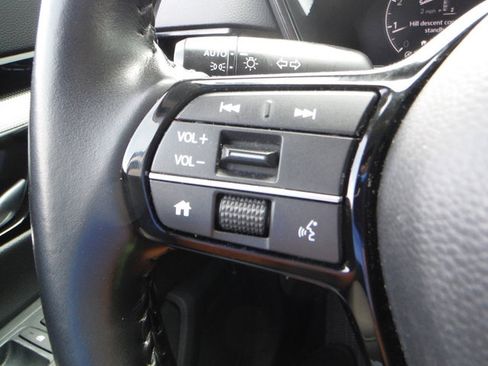 Certified 2025 Honda CR-V EX-L image 30